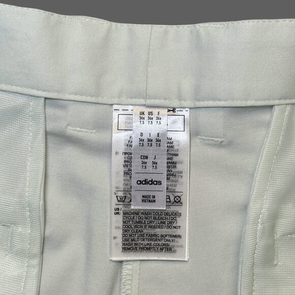 adidas Golf Go-To 5 Pocket Short Size 36 NWT IQ2697 Mens Crystal Jade/Mint NWT - Picture 4 of 8